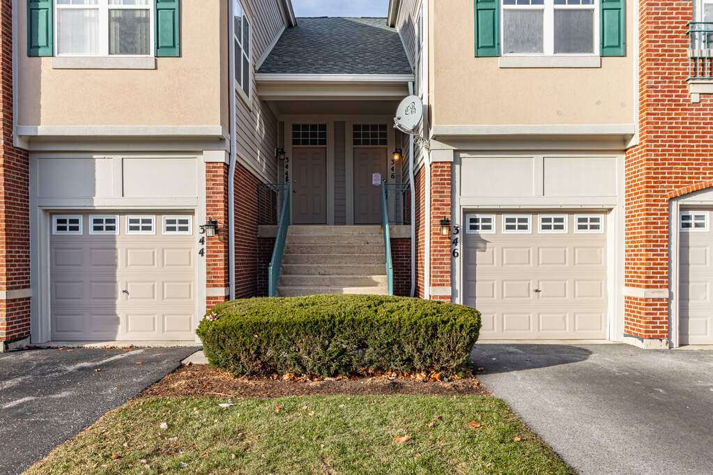 346 Pine Lake Circle, Vernon Hills, IL 60061 MLS 11960145