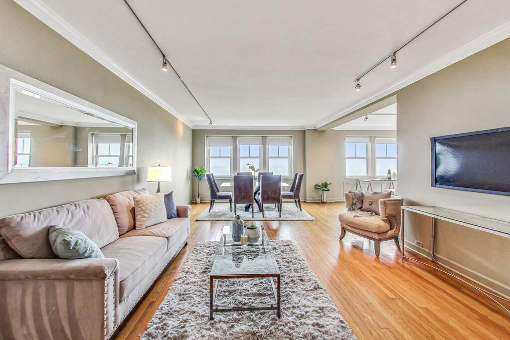 5555 N Sheridan Road 1202, Chicago, IL 60640 MLS 11979253