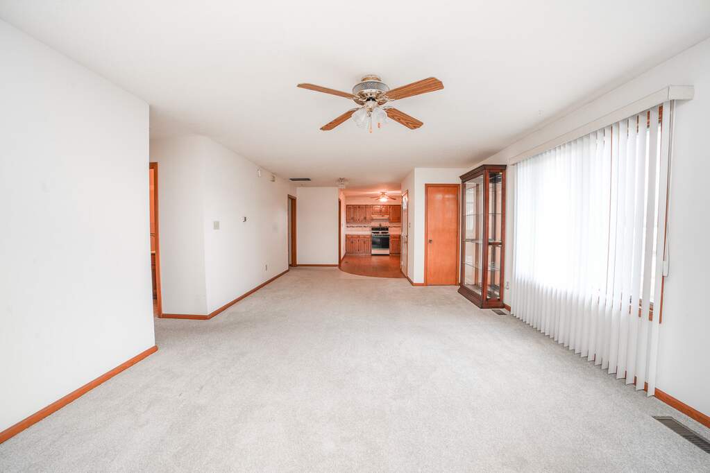 590 Water Tower Road N, Manteno, IL 60950 MLS 11987646 properties