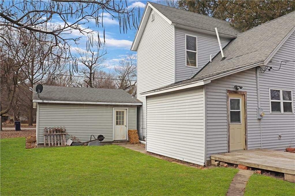 205 S King Street, Newman, IL 61942 MLS 11989680 properties