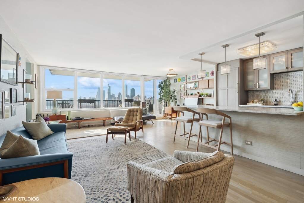 400 E Randolph Street 2117, Chicago, IL 60601 MLS 11990729