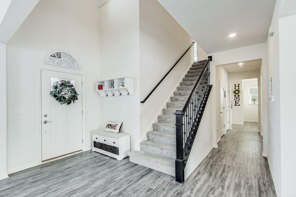 1079 Sugar Maple Drive, Crystal Lake, IL 60012 MLS 11999233