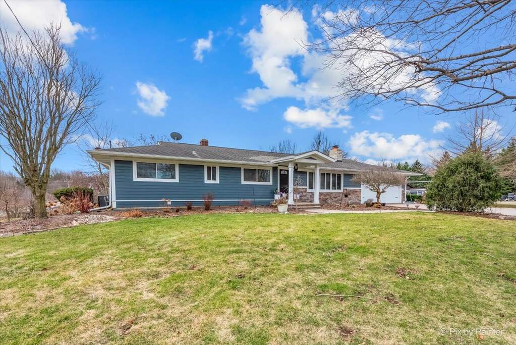 38w271 Stevens Lane, Elgin, IL 60124 MLS 12000681 properties