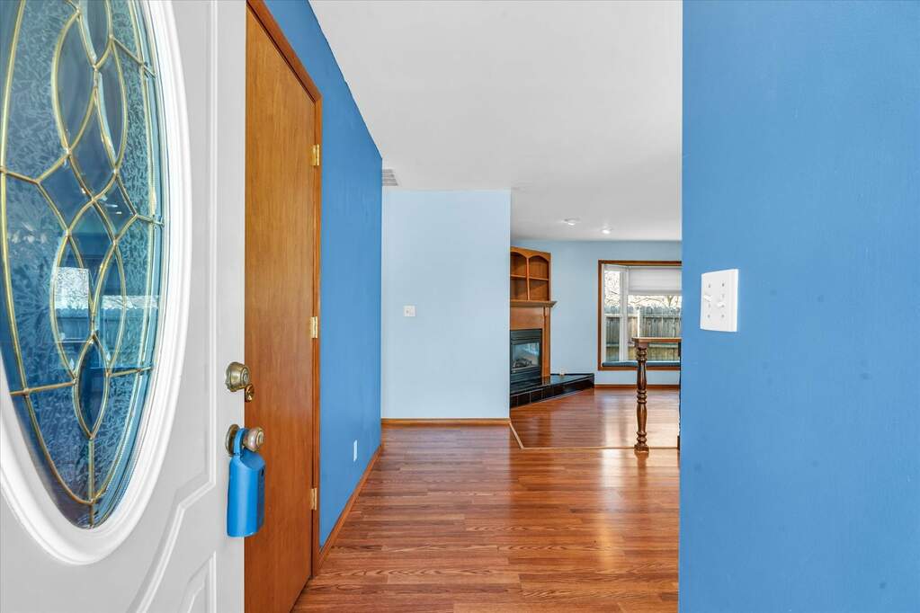 1019 Oakcrest Drive, Rantoul, IL 61866 MLS 12006454 properties