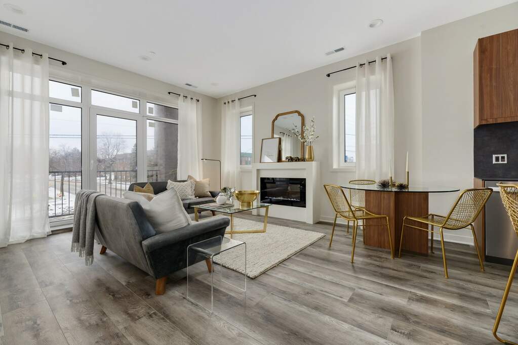 840 E Irving Park Road 2E, Roselle, IL 60172 MLS 12007413