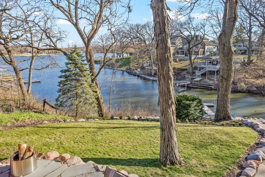 267 Easy Street, Lake Holiday, IL 60552 MLS 12008236 properties