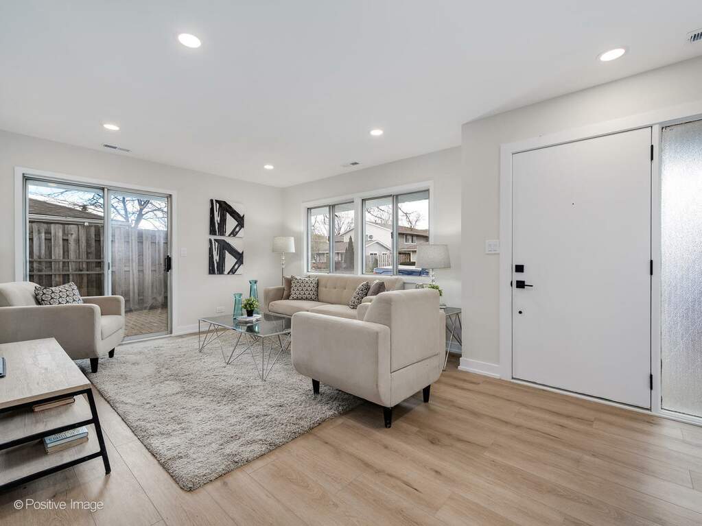 6034 Kit Carson Drive 261, Hanover Park, IL 60133 MLS 12023526