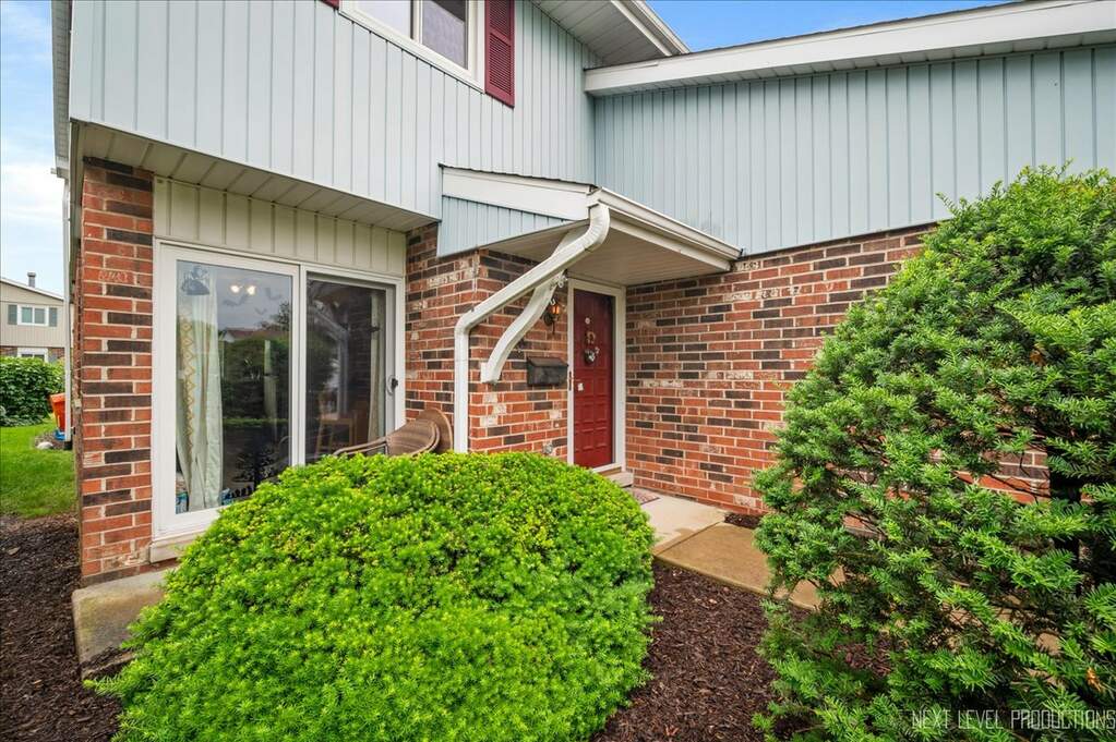 1469 S Prospect Street, Wheaton, IL 60189 MLS 12023820 properties