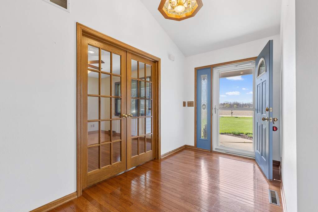 6972 E Hales Corner Road, Stillman Valley, IL 61084 MLS 12032612