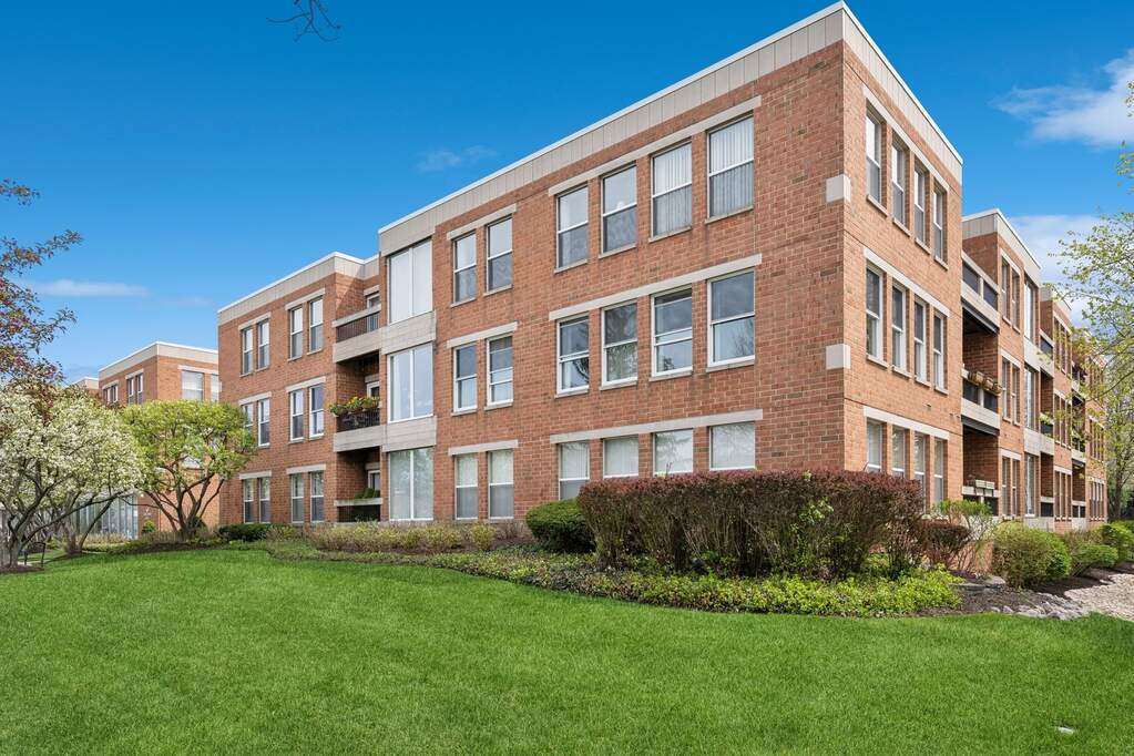 1925 Lake Avenue 317, Wilmette, IL 60091 MLS 12034875 properties Chicagoland