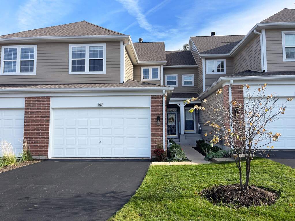 105 Tanglewood Drive 105, Glen Ellyn, IL 60137 MLS 12037414