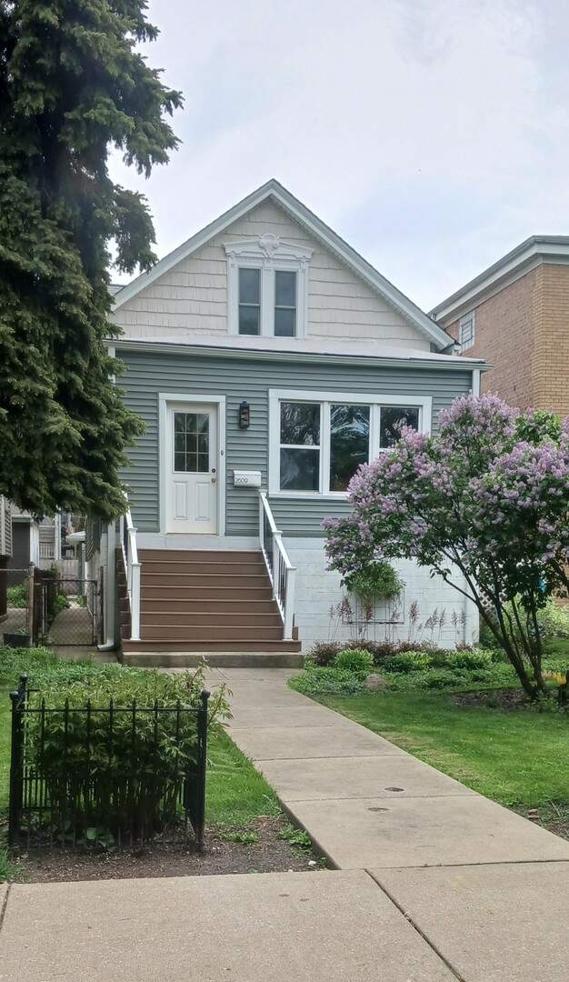 2609 W Logan Boulevard, Chicago, IL 60647 MLS 12045929 properties Chicagoland