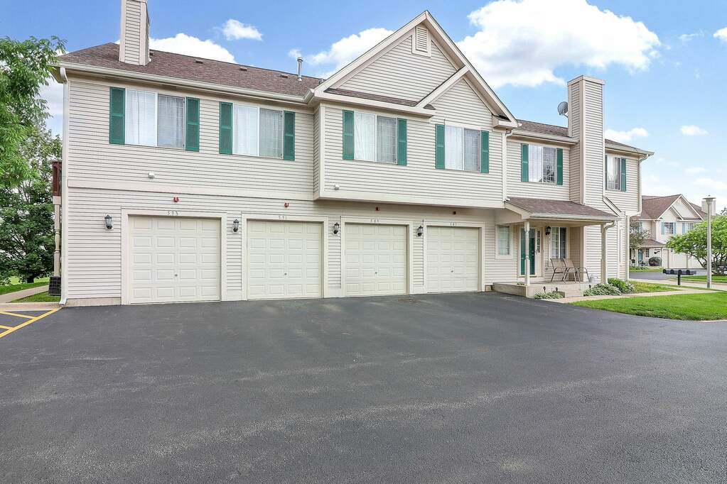 591 Fox Ridge Drive #591, Fox Lake, IL 60020 | MLS# 12057173 ...