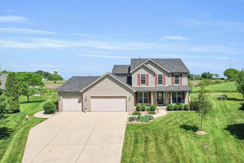 113 Kite Court, Leroy, IL 61752 MLS 12060370 properties Chicagoland