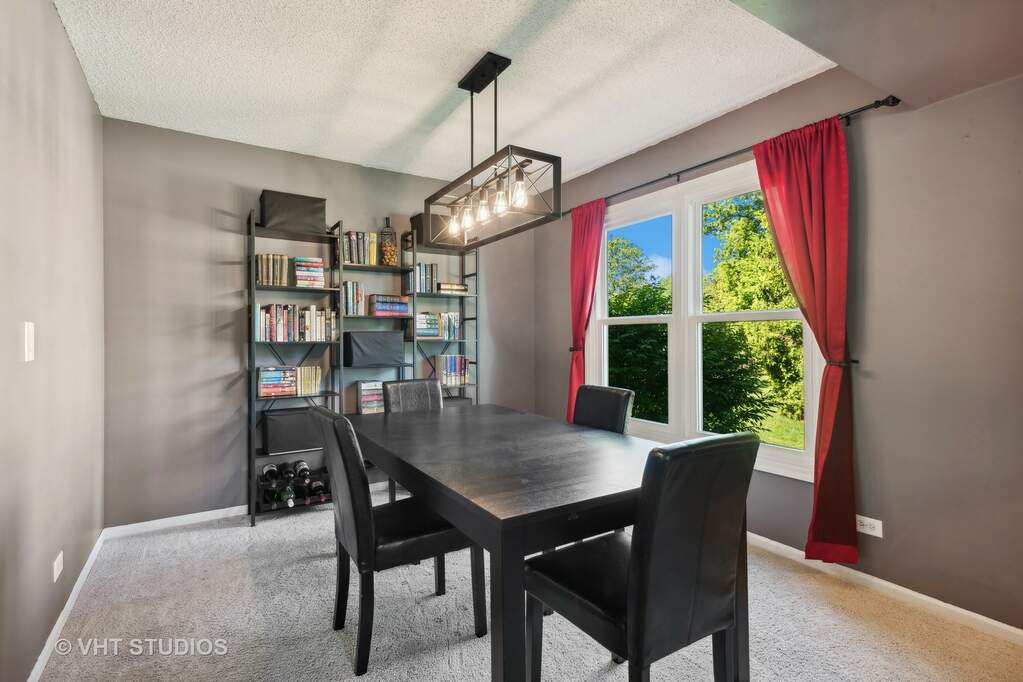 429 Bristol Way, Cary, IL 60013 MLS 12064629 properties Chicagoland