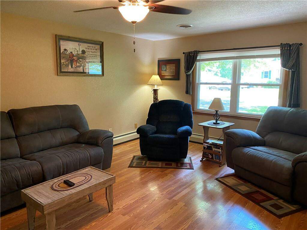 206 Pine Street, Ashmore, IL 61912 MLS 12076164 properties