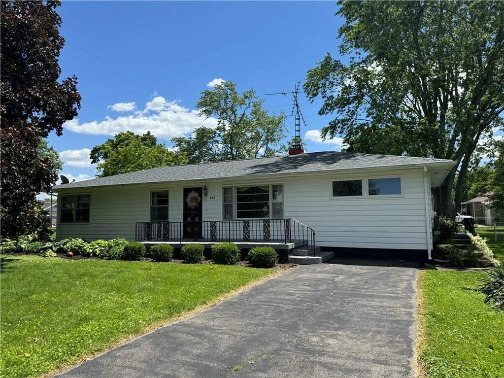 108 W Fleming Street, Catlin, IL 61817 MLS 12079092 properties