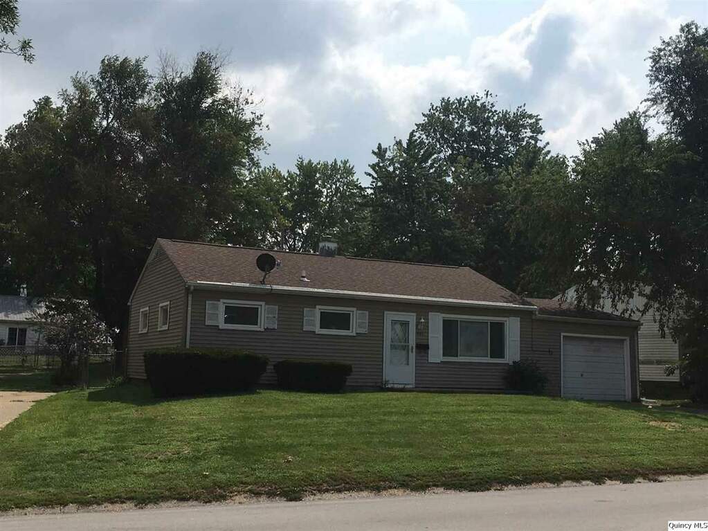 1703 Center Granview Drive