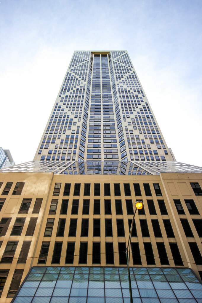 441 E Erie Street #4305, Chicago, IL 60611