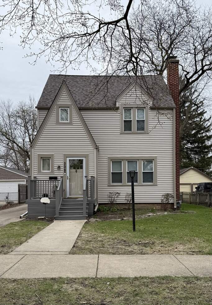 308 S Commonwealth Avenue