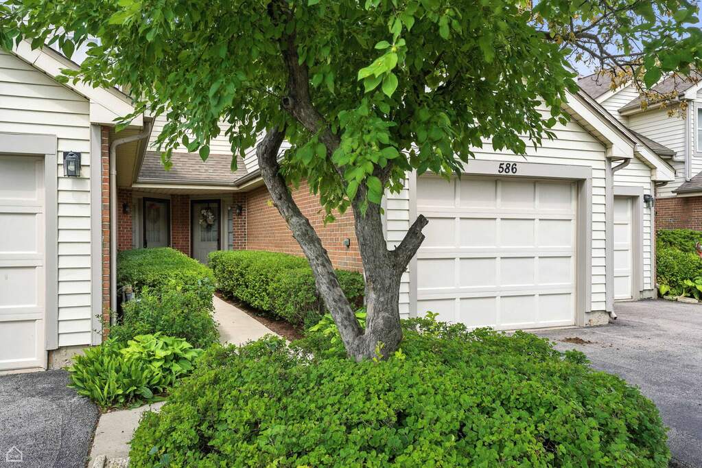 586 E Windgate Court #7D5