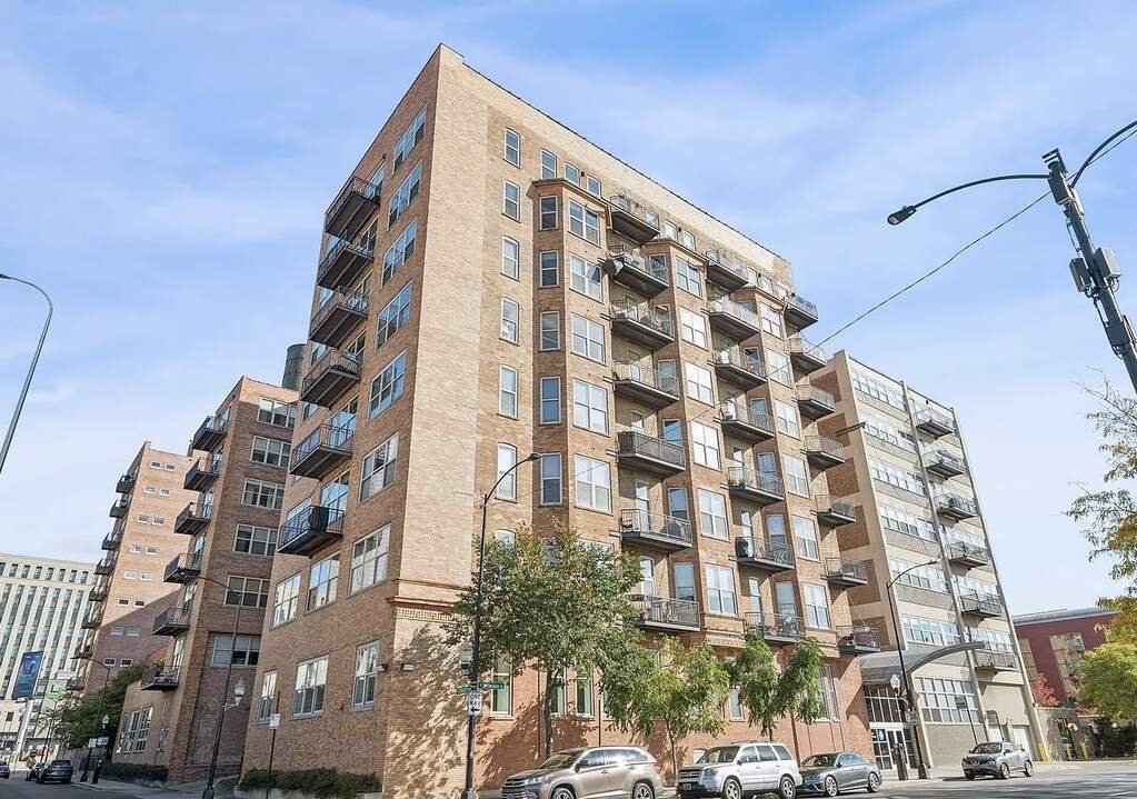 500 S Clinton Street #745