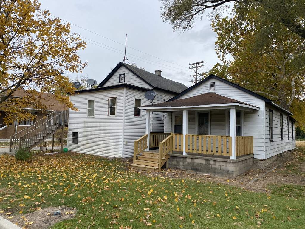 500-502 S Ottawa Street