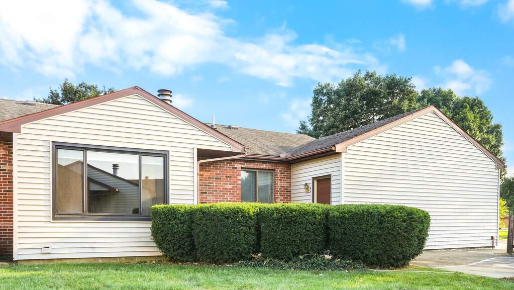 904 Pomona Drive #904