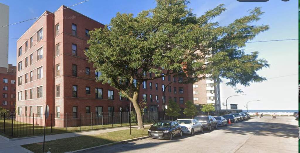 7363 S South Shore Drive #101