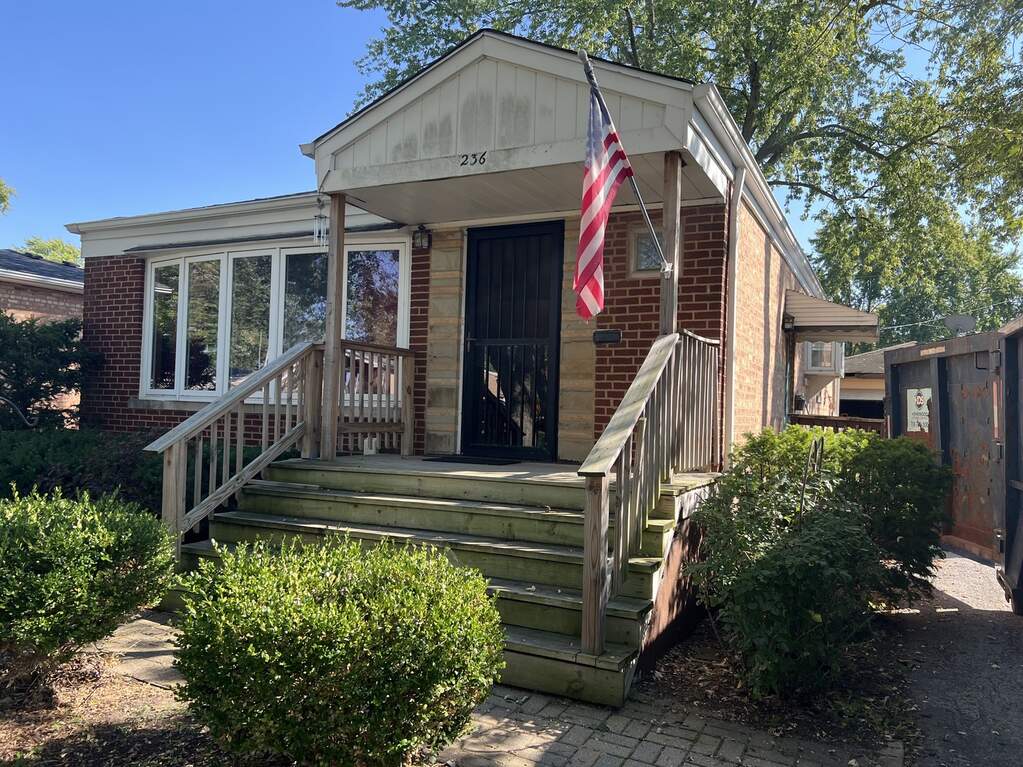 236 Chestnut Avenue