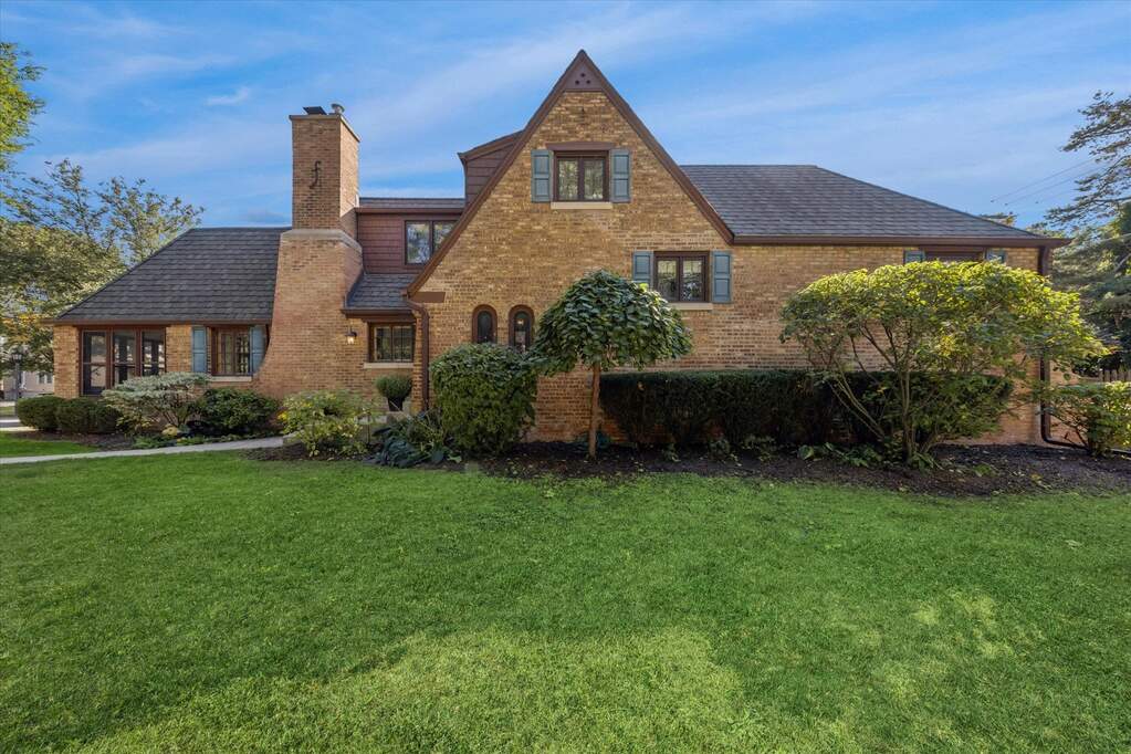 アルフレッド・シスレーL'ALLEE DES PEUPLIERS A MORET Alfred Sisley Allée de peupliers aux environs de Moret-sur