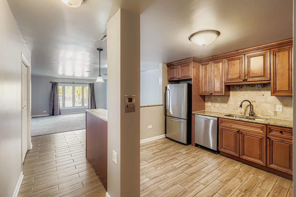 10048 S Pulaski Road #1E, Oak Lawn, IL 60453 - View 2