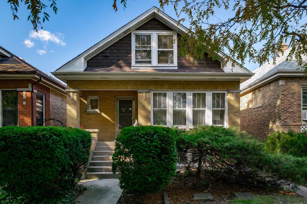 4648 N Lawler Avenue