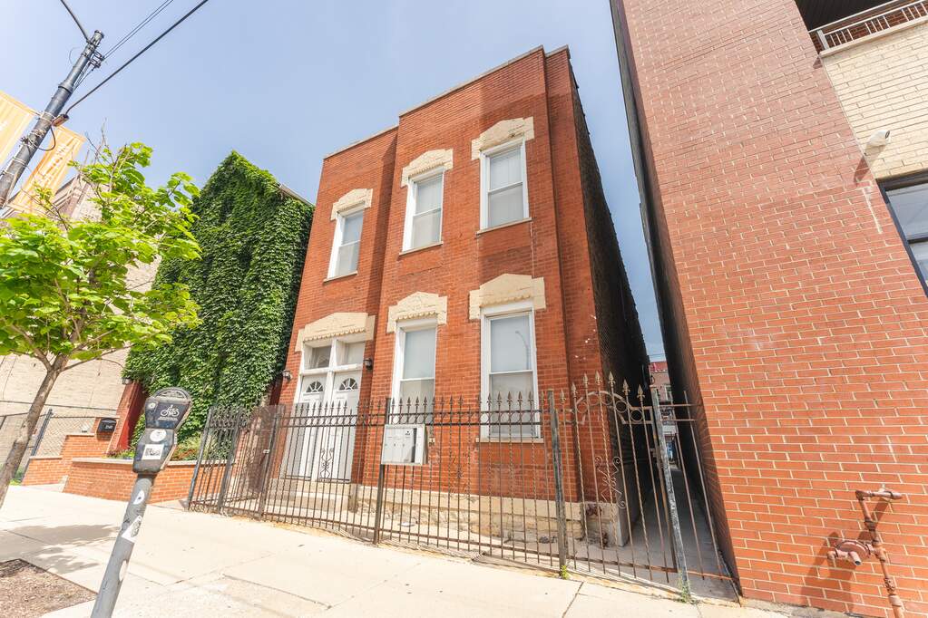 2146 W Chicago Avenue #1R