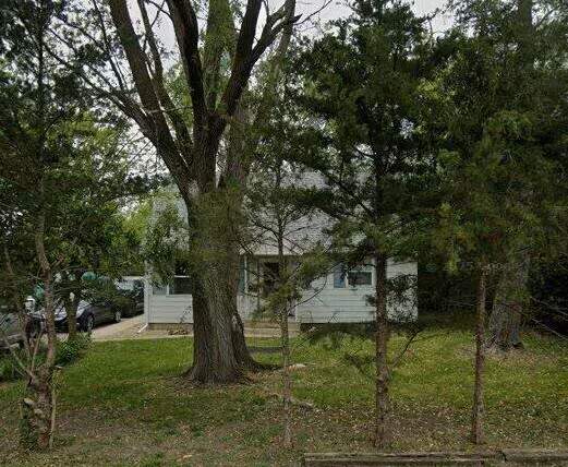 742 E Louella Street