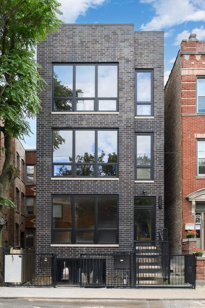 2651 W Augusta Boulevard #3