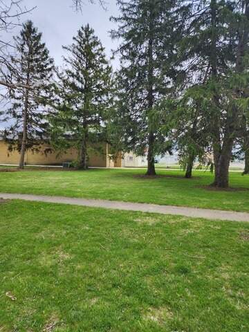 000 North Illinois Street