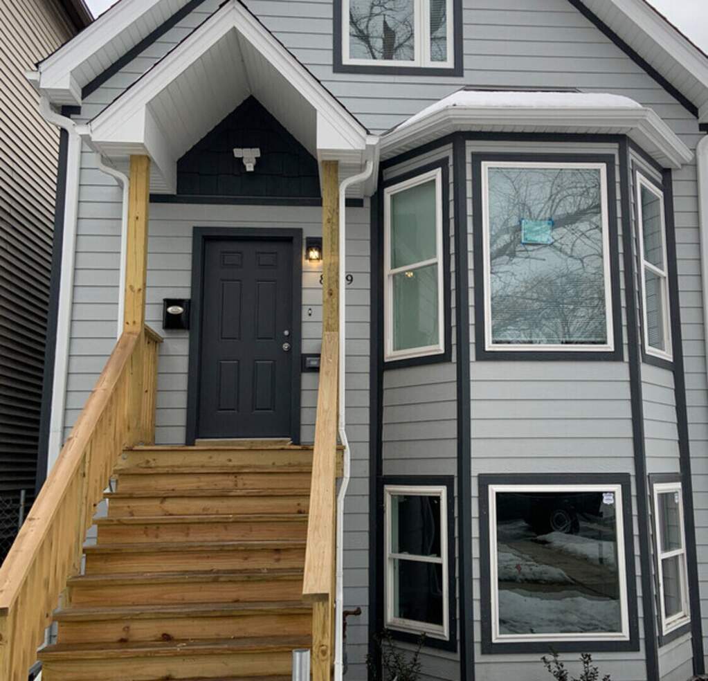 8839 S Colfax Avenue