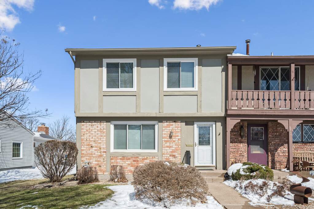 3709 31st Avenue #13, Rock Island, IL 61201 | MLS# 12580309 ...