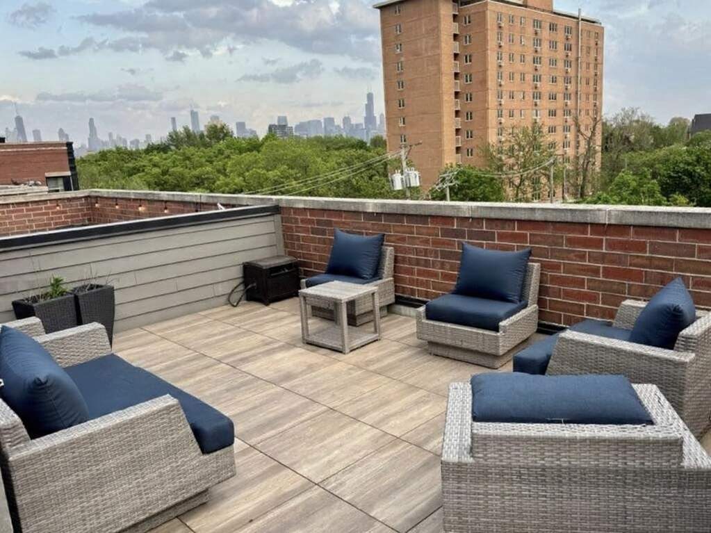 2024 W Lemoyne Street #3W
     
                Chicago, Illinois 60622 photo 3