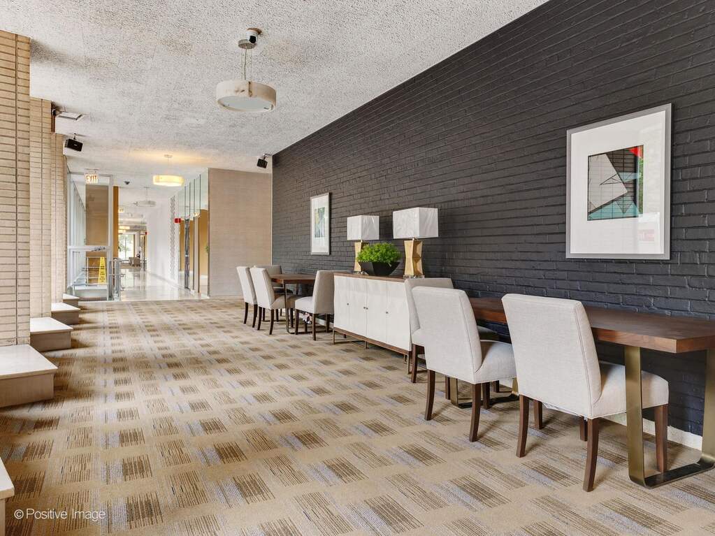 3950 N Lake Shore Drive #1224, Chicago, IL 60613 - View 2