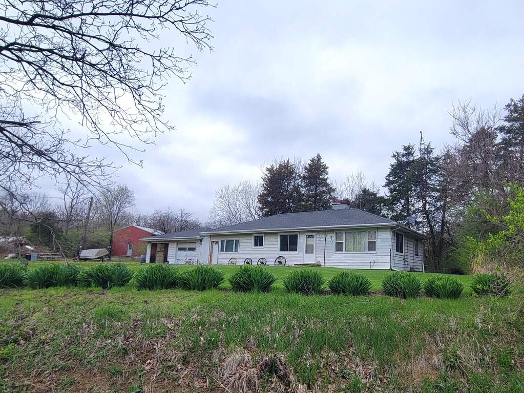 2569 E 22nd Road, Marseilles, IL 61341, Marseilles