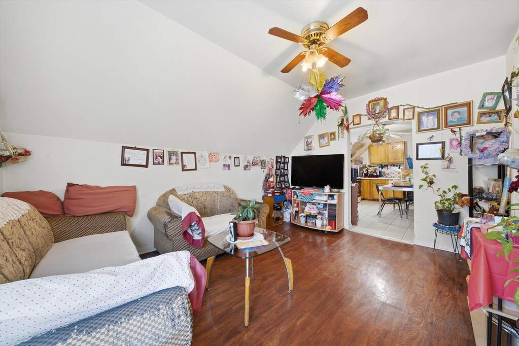1626 N Saint Louis Avenue, Chicago, IL 60647 - View 5