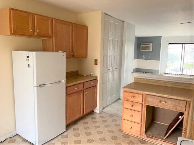 200 Dunteman Drive #202, Glendale Heights, IL 60139 - View 5