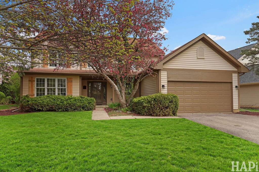 182 Montclair Road, Vernon Hills, IL 60061 - View 2