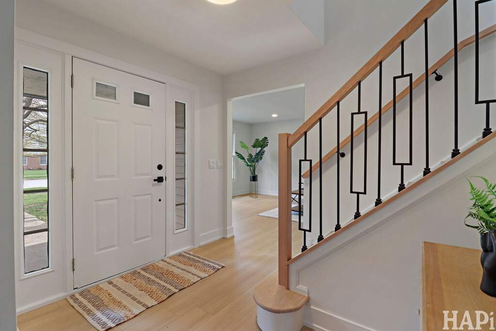 182 Montclair Road, Vernon Hills, IL 60061 - View 4