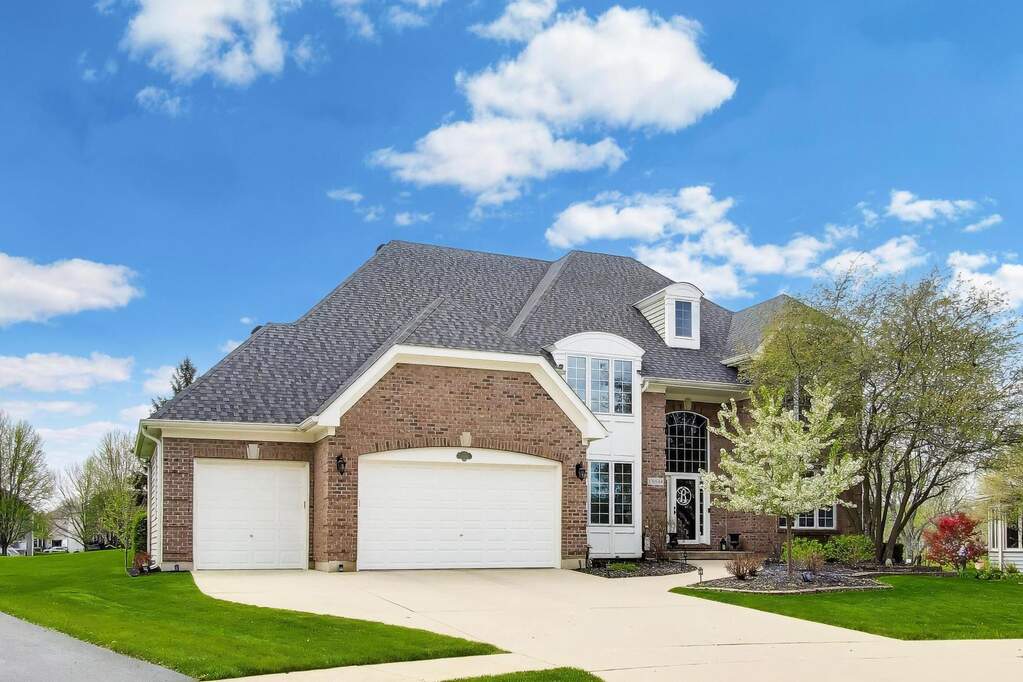 1N644 Woodhall Court, Winfield, IL 60190 - View 3