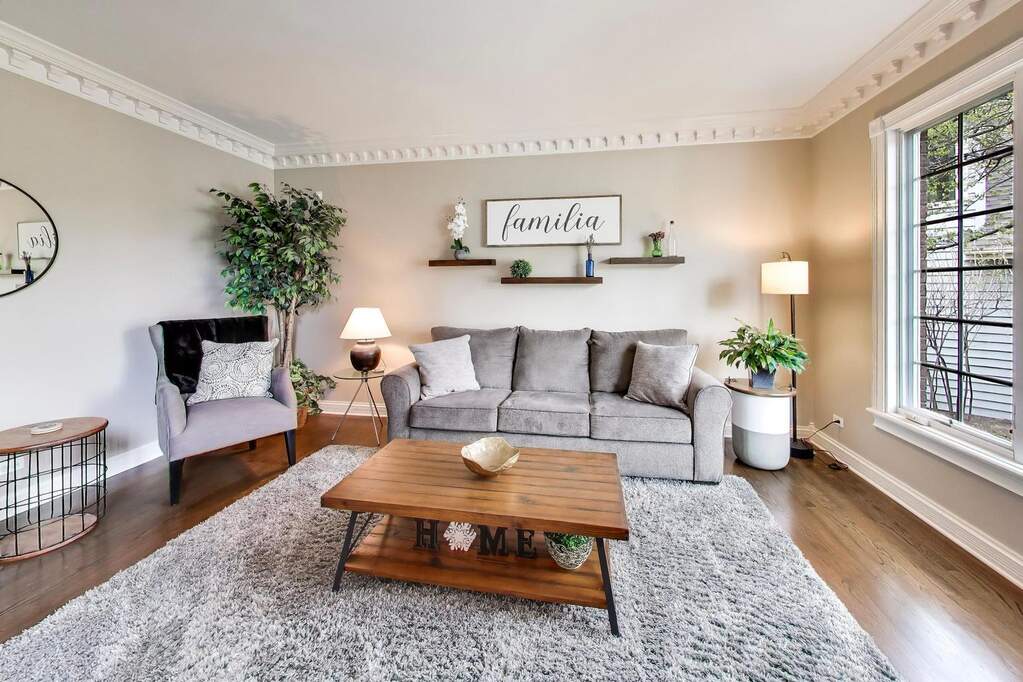 1N644 Woodhall Court, Winfield, IL 60190 - More