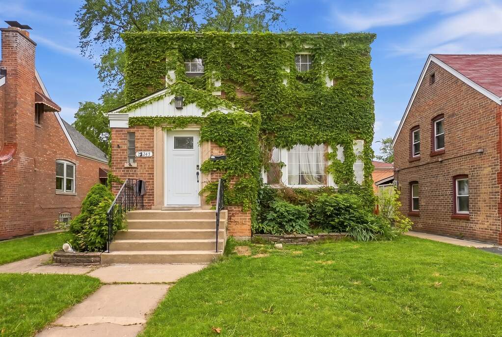 12243 Ann Street, Blue Island, IL 60406, Blue Island