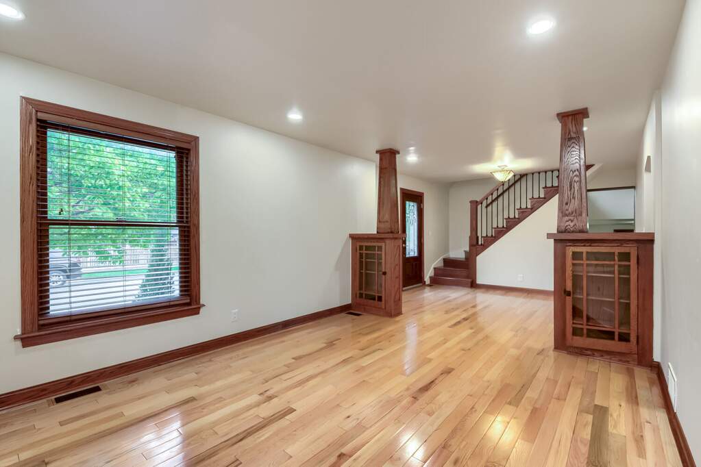10401 S Trumbull Avenue, Chicago, IL 60655 - View 3